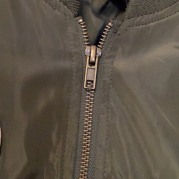 Army Green (oversized) Utility Jacket - Picture 2 of 5